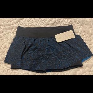 Lululemon skirt size 10